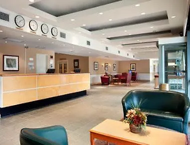 Travelodge By Wyndham Ottawa West 3*,